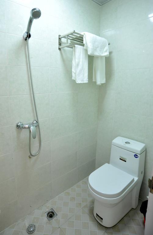 يانغتشو Lan Shan Chu Youth Hostel الغرفة الصورة